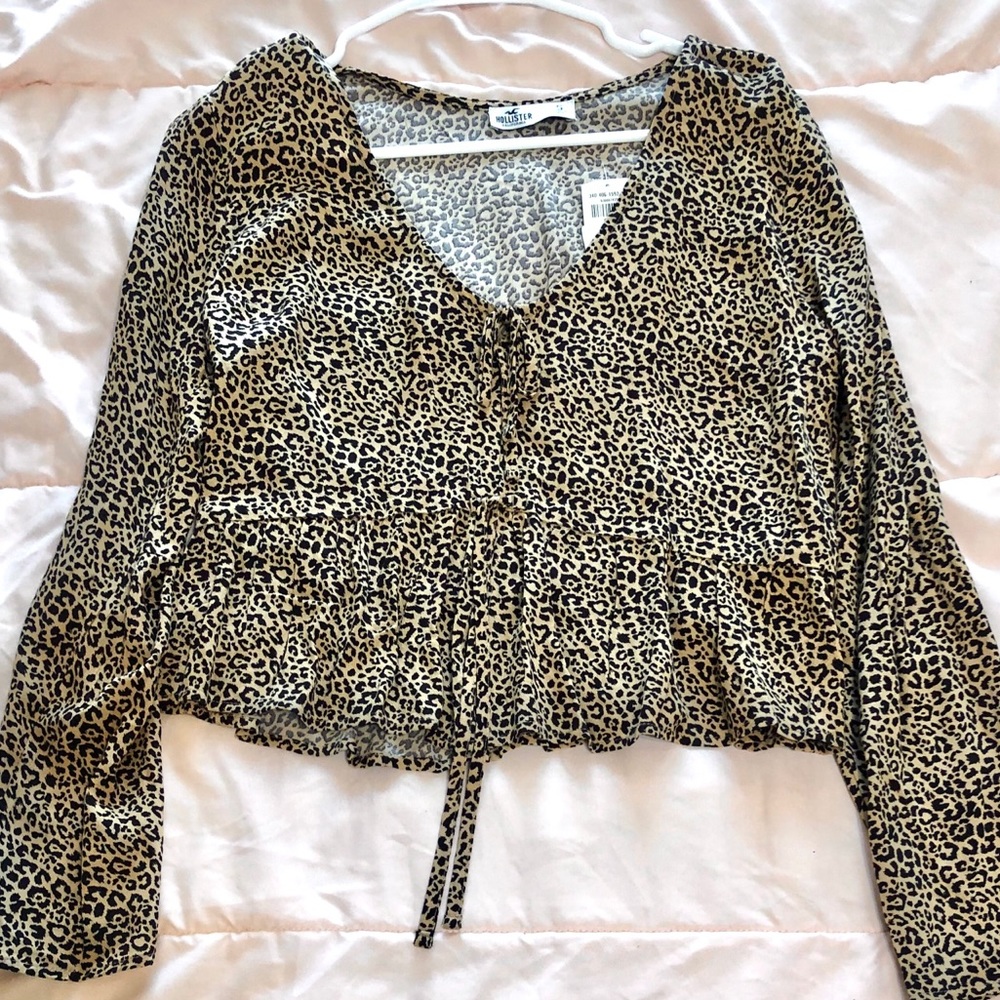 NEW Hollister Animal print top